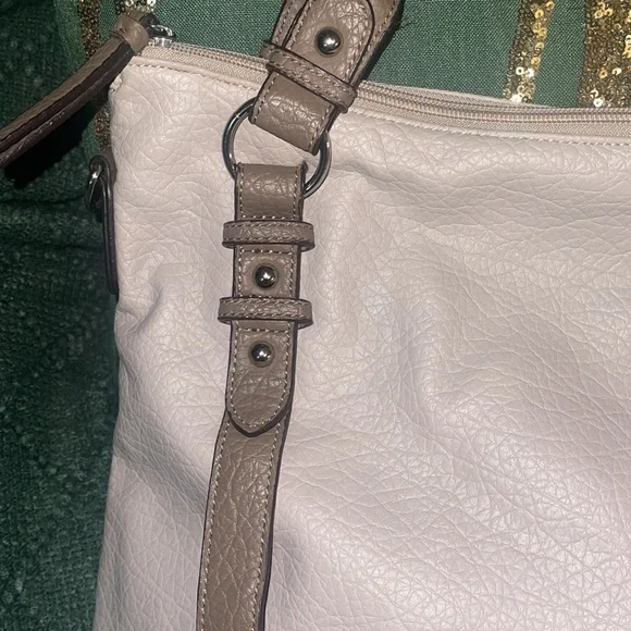 Grey Jessica Simpson Purse - Picture 3 of 7